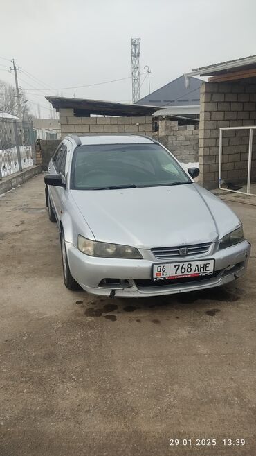 Honda: Honda Accord: 2000 г., 2.3 л, Автомат, Бензин, Универсал