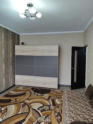 105: 1 комната, 38 м², 10 мкр 105 серия, 5 этаж, Дизайнерский ремонт — 2