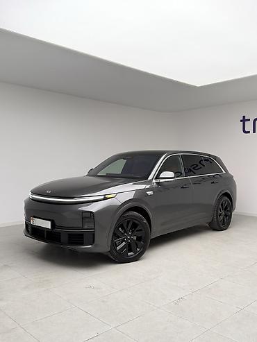 Lixiang: Lixiang L7: 2023 г., 1.5 л, Автомат, Электромобиль, Кроссовер — 1