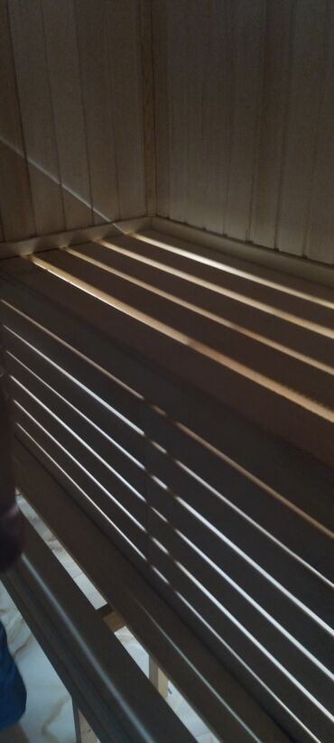 Укладка плитки: Банные полки и отделка парной под ключ - Изготовление и монтаж полков — 10