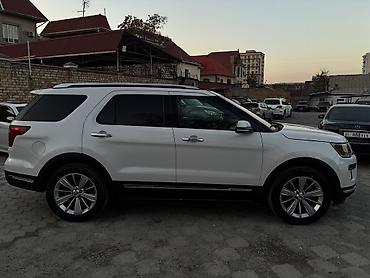 Ford: Ford Explorer: 2018 г., 2.3 л, Автомат, Бензин, Кроссовер — 4