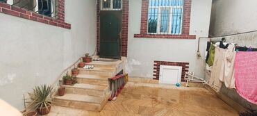 Dacia: Поселок Бинагади 3 комнаты, 88 м², Средний ремонт