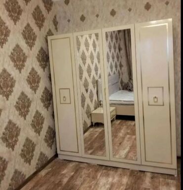 mdf plintus qiymeti: Yeni, Açılan, 4 qapılı Düz dolab, Qarderob, paltar dolabı