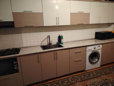 Paltaryuyan maşınlar: ‼️4 metr olcude metbex mebeli satilir 350 azn.ustunde hec ne verilmir