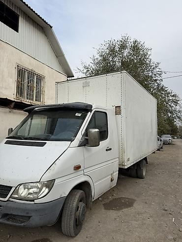Грузовой фургон Mercedes-Benz Sprinter (кабина с будкой) Обём 2,7 at lalafo.kg Грузовой фургон Mercedes-Benz Sprinter (кабина с будкой) Обём 2,7