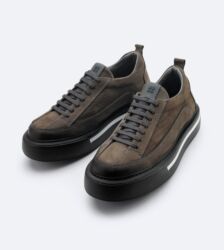 винтажные мужские ботинки: Salam. Avvadan almışam ayagimi sıxdigi üçün satıram. 1 dəfə geyinilib