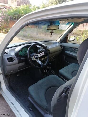 Nissan: Nissan Micra: 1 l. | 2001 έ. Χάτσμπακ