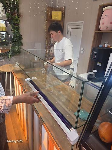 Витрины: Стеклянные витрины. Офисные перегородки. Стеклынные перегородки — 14