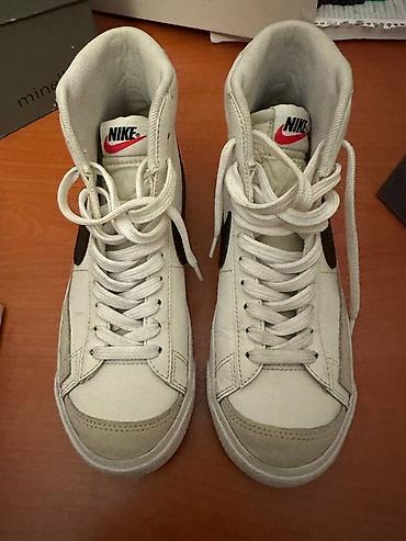 Digər: Nike Blazer Mid – ağ rəngli, yüksək boğazlı idman ayaqqabısı ölçü — 1