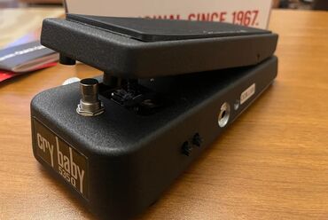 Elektro gitaralar: Elektron gitara, İşlənmiş -da lalafo.az — 9 Elektro gitaralar: Elektron gitara, İşlənmiş — 9