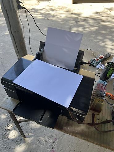 принторы: Фотопринтер Epson Stylus Photo P50 с СНПЧ Состояние ближе к идеалу — 1