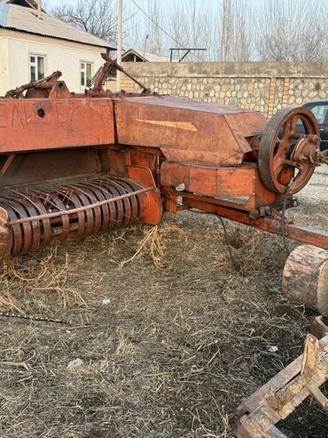 Другие комбайны: Ешка комбайн Состояние отличное мотор капремонттон кийин 20 га беде — 21