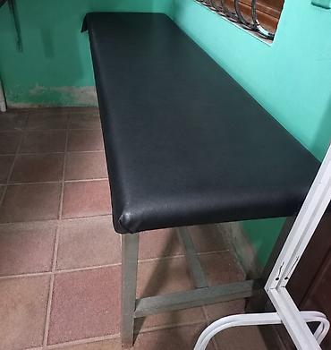 İşlənmiş, Masaj kuşetkası, Qatlanmayan, rəng - Qara