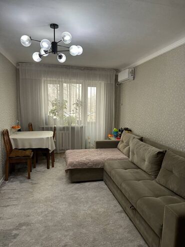 Продажа домов: 2 комнаты, 42 м², Хрущевка, 3 этаж, Евроремонт