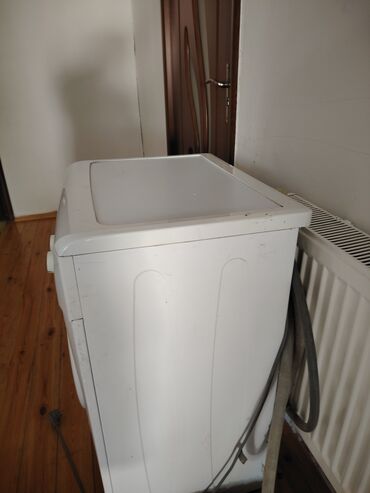 Paltaryuyan maşınlar: Paltaryuyan maşın Beko, 5 kq, İşlənmiş, Avtomat, Qurutmasız, Kredit yoxdur, Ünvandan götürmə
