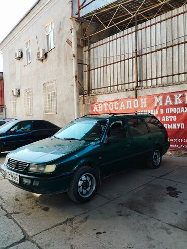 Volkswagen: Volkswagen Passat: 1994 г., 1.8 л, Механика, Газ, Универсал