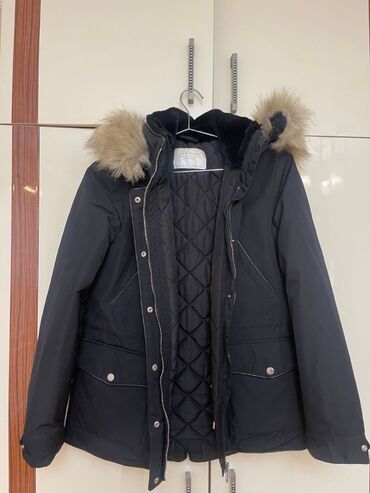 yubki karandash s zavyshennoi taliei: Женская куртка Zara, S (EU 36), цвет - Черный