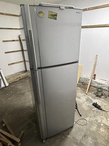 ucuz soyuducular: Toshiba iki qapılı soyuducu - Rəng: gümüşü/metallik - Üst hissə — 1