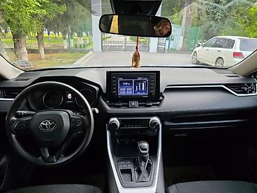 range river: Toyota RAV4: 2022 г., 2.5 л, Автомат, Бензин, Кроссовер — 7