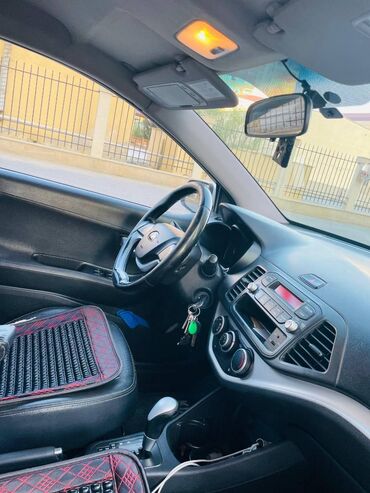 Kia: Salam.mashini xanim idarə edib shəhər ichi surulub qiymətdə razilasmaq — 4