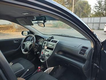 дымит мотор: Honda Civic: 2004 г., 1.7 л, Механика, Бензин, Хэтчбэк — 7