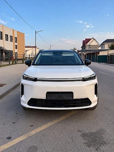 ом 615: 🚘 Продаю GAC Aion i60, 2026 года! 3в1 плагин гибрид Красивый серый — 2
