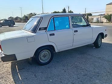 tap az vaz 2107: VAZ 2107, ağ rəng, sedan kuzov. Texniki xüsusiyyətlər: - Sxem: arxa — 5