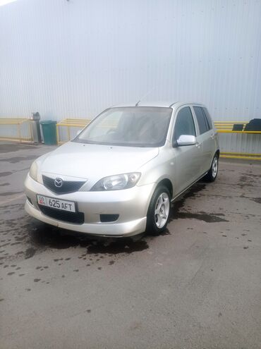 машина продам: Mazda Demio: 2004 г., 1.3 л, Автомат, Бензин, Хэтчбэк