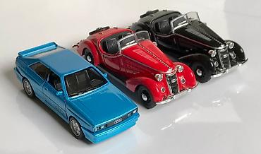 Игрушки: Машины 1/43 немцы AUDI спецмашины «Скорая Помощь» 03, Мерседес — 28