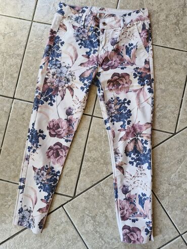 Pantalone: XS (EU 34), Normalan struk, Ravne nogavice