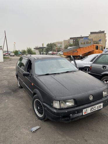 купить шины 23565 r16c: Volkswagen Passat: 1990 г., 1.8 л, Механика, Бензин, Универсал