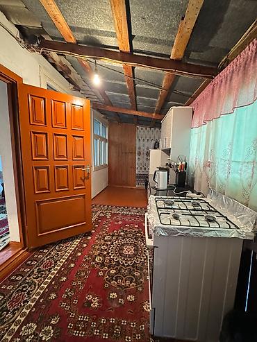 участок долинка: Продается пол дома с большим участком по первой линии в с.Заречное ( — 8