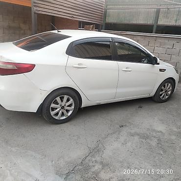 киа риа: Kia Rio: 2013 г. — 3