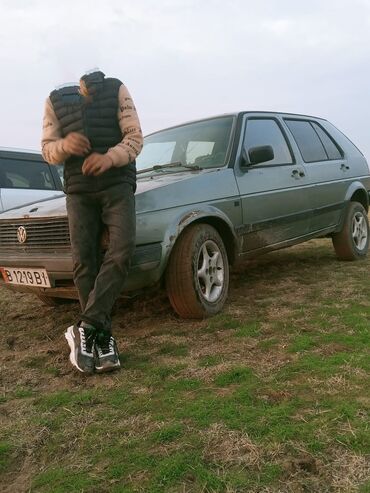 суу машина: Volkswagen : 1988 г., 1.8 л, Механика, Бензин, Седан