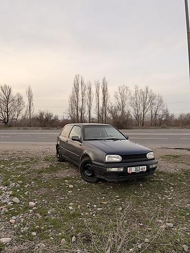 Volkswagen: Volkswagen Golf: 1993 г., 1.8 л, Механика, Бензин, Хэтчбэк — 9