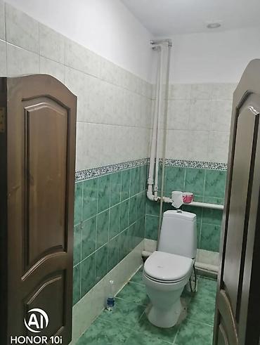 Продажа коттеджей и домов: 🔷 Продаётся дом + участок в районе рынка Баят 🔷 Цена — 10 500 000 сом — 15