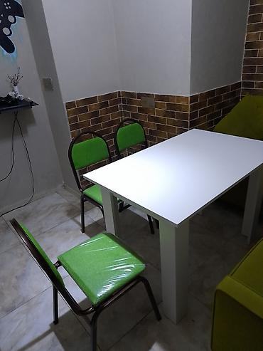 Masa və oturacaq dəstləri: Mətbəx üçün, Yeni, Açılmayan, Dördbucaq masa, 2 stul — 12
