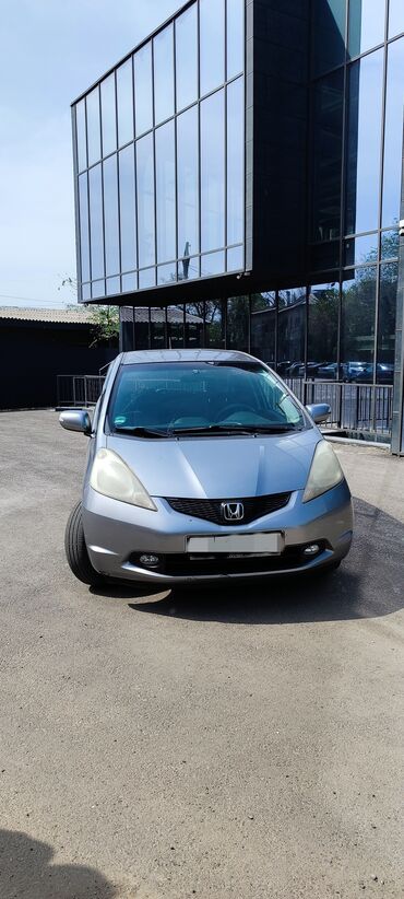 honda djaz: Honda Jazz: 2009 г., 1.4 л, Робот, Бензин, Хэтчбэк
