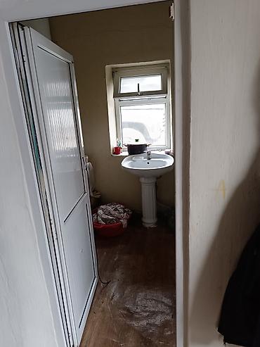 Продажа коттеджей и домов: Дом!!! продаю срочно дом, есть хоз постройки 2 сарая для скота — 29