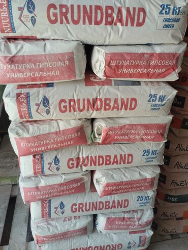 штукатурная смесь: Универсальная гипсовая штукатурка Grundband в мешках по 25 кг подходит
