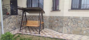 Садовые качели: Садовые качели Металл, Со спинкой, С крышей at lalafo.kg — 12 Садовые качели: Садовые качели Металл, Со спинкой, С крышей — 12