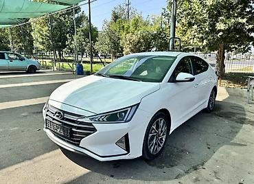 Hyundai Avante: 2018 г., 1.6 л, Автомат, Бензин, Седан