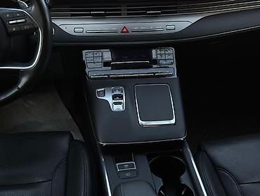 Hyundai: Hyundai Grandeur: 2020 г., 2.4 л, Автомат, Гибрид, Седан — 6