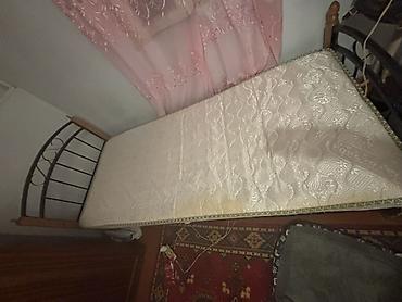 tek carpayilar: Tək nəfərlik çarpayı matrasla birge satılır.Teze kimidi.İsteyen — 2