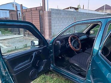 cla 45: Volkswagen Golf: 1993 г., 1.8 л, Механика, Бензин, Хэтчбэк — 6