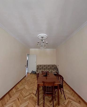 bineqedide kiraye evler ucuz: 3 otaqlı bina evi kirayə verilir. Ev M.Maqamayev' də yerləşir. 4 və ya — 7