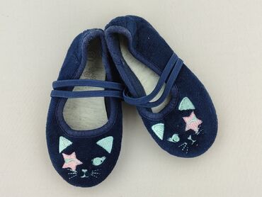 koszulki z traktorem dla dzieci: Slippers 22, Used