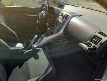 Toyota: Toyota Auris: 1.4 l. | 2007 έ. Χάτσμπακ — 5