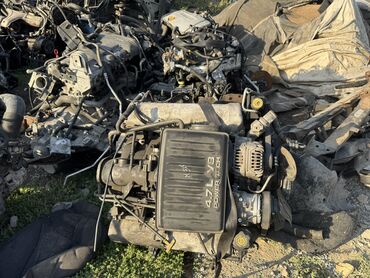 задние стопы спринтер: Бензиновый мотор Jeep 2002 г., 4.7 л, Б/у, Оригинал, Германия