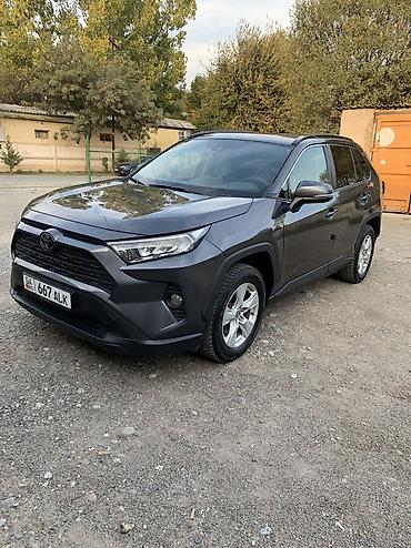 stage 3: Toyota RAV4: 2019 г., 2.5 л, Автомат, Бензин, Кроссовер — 4